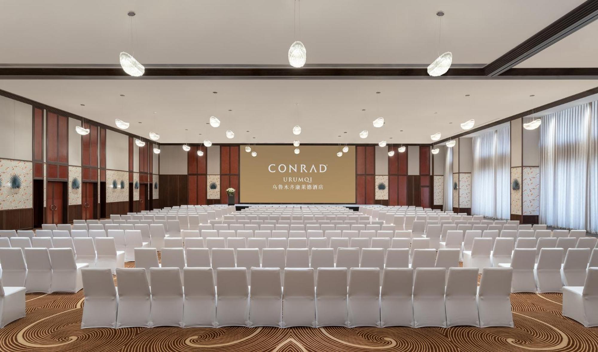 Conrad אורומקי מראה חיצוני תמונה